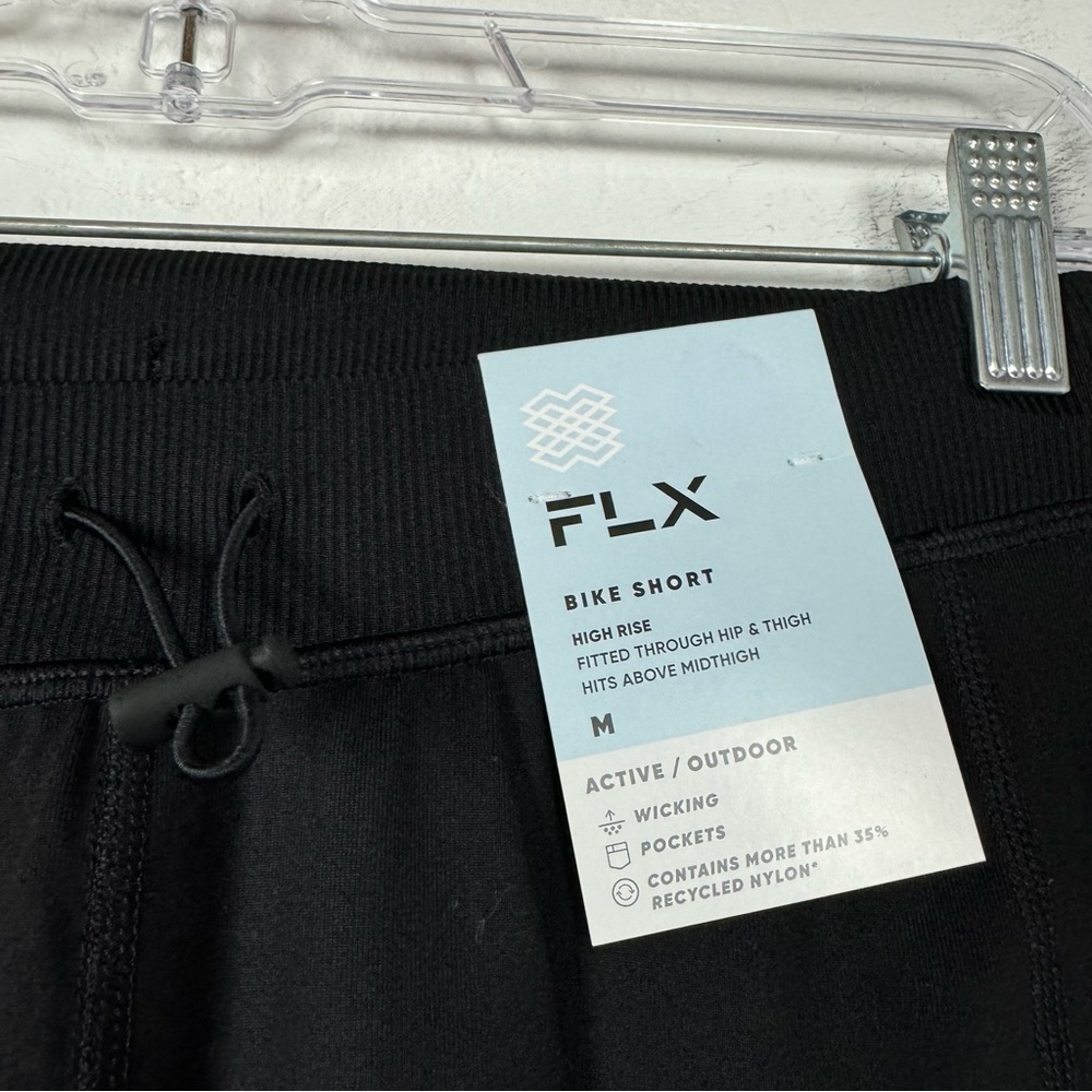 FLX Women's Black Bike Shorts - Picture 4 of 5